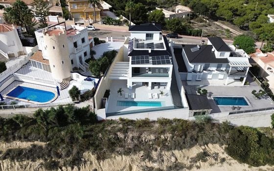 4 bedroom Villa in Ciudad Quesada - GB52824 - Photo - Small - 78