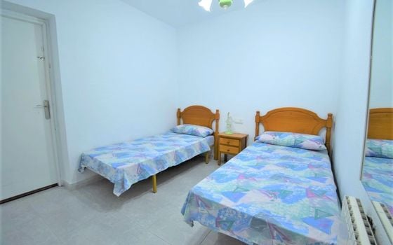 6 bedroom Villa in Villamartin - VRE29853 - Photo - Small - 12