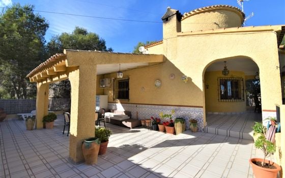 6 bedroom Villa in Villamartin - VRE29853 - Photo - Small - 25