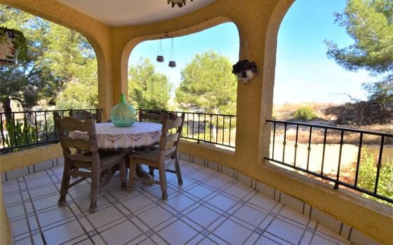6 bedroom Villa in Villamartin - VRE29853 - Photo - Small - 19
