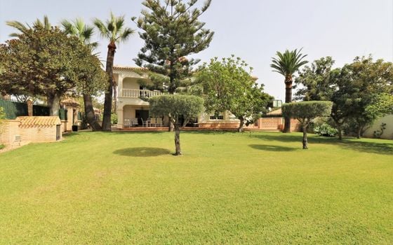 8 bedroom Villa in Cabo Roig - PSA49844 - Photo - 4