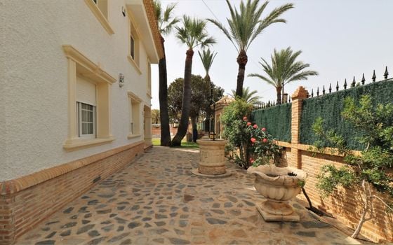 8 bedroom Villa in Cabo Roig - PSA49844 - Photo - Small - 32