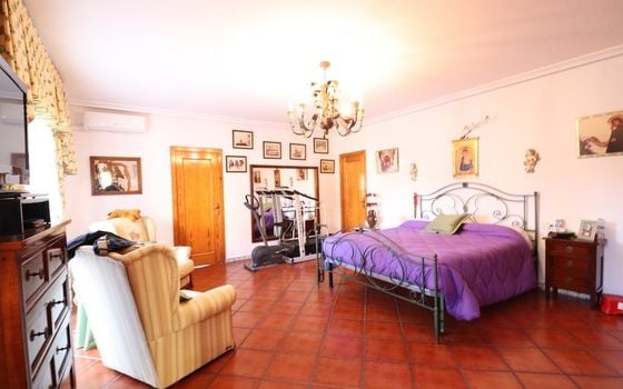 5 bedroom Villa in Torrevieja - CRR41231 - Photo - Small - 12