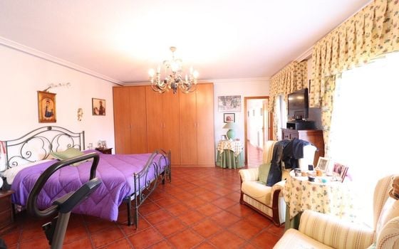 5 bedroom Villa in Torrevieja - CRR41231 - Photo - Small - 13