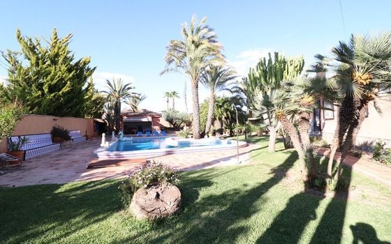 5 bedroom Villa in Torrevieja - CRR41231 - Photo - Small - 31