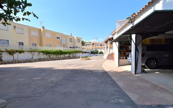 Villa de 4 chambres à Villamartin - VRE42116 - Photo - Small - 32