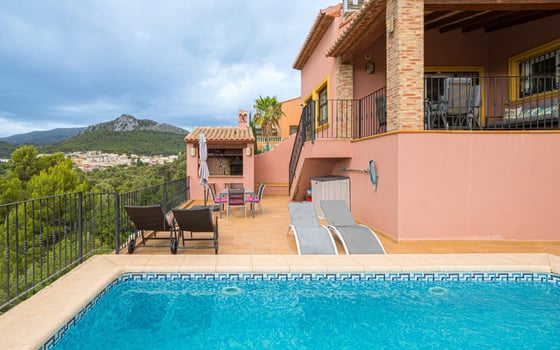 5 bedroom Villa in Orba - OH42567 - Photo - 1