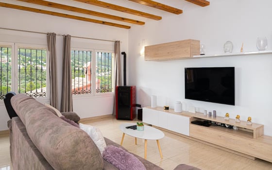 5 bedroom Villa in Orba - OH42567 - Photo - Small - 8