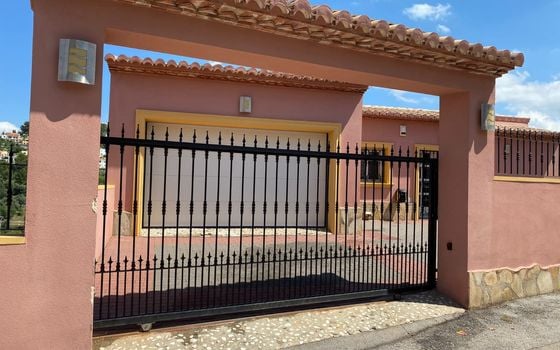 5 bedroom Villa in Orba - OH42567 - Photo - Small - 23