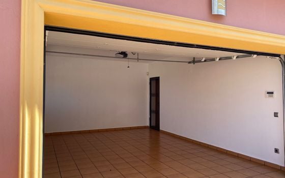 5 bedroom Villa in Orba - OH42567 - Photo - Small - 22