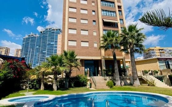 Appartement de 3 chambres à Benidorm - BES45410 - Photo - 1