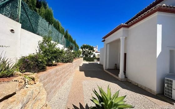 4 bedroom Villa in Javea - BES45500 - Photo - Small - 37