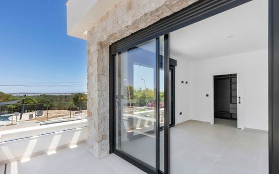 4 bedroom Villa in Los Balcones - RVC79723 - Photo - Small - 31