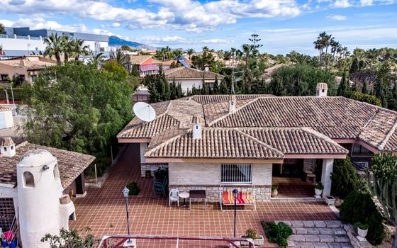 Villa de 6 chambres à Benidorm - VMD50737 - Photo - 1