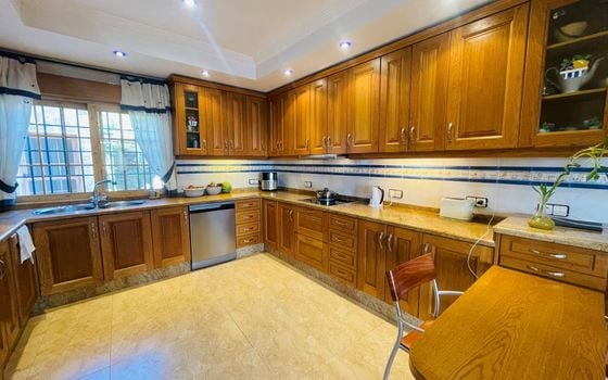 6 bedroom Villa in Altea - SLE73742 - Photo - Small - 13