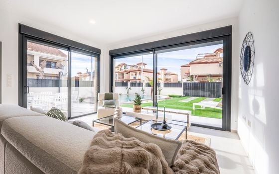 Vilă cu 3 dormitoare în Roldan - GU85367 - Imagini - Small - 13