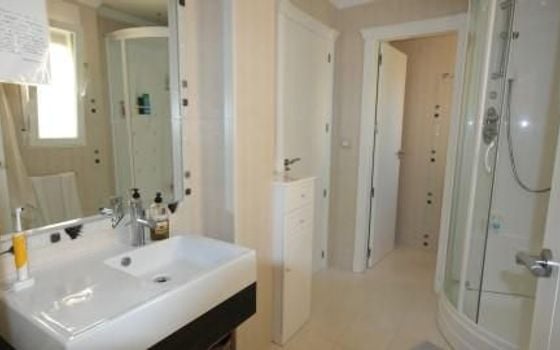 5 bedroom Villa in Alfaz del Pi - ICB55150 - Photo - Small - 13