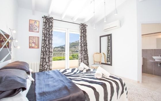 4 bedroom Villa in Calpe - ICB55156 - Photo - Small - 10
