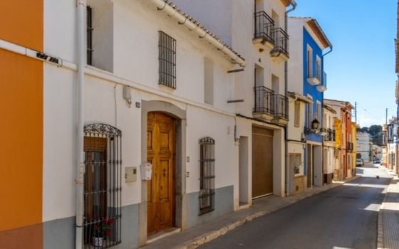 5 bedroom Townhouse in Jalón - AVE58017 - Photo - 1