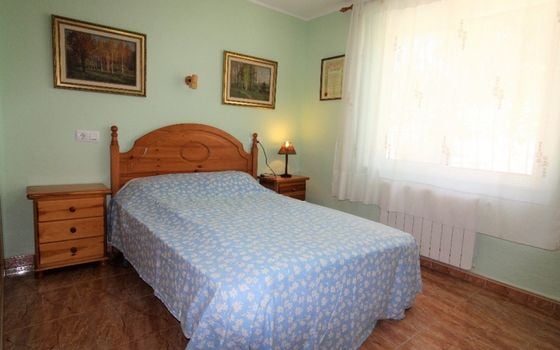 5 bedroom Villa in Torrevieja - RH59002 - Photo - Small - 13