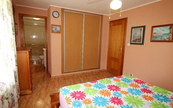 5 bedroom Villa in Torrevieja - RH59002 - Photo - Small - 12