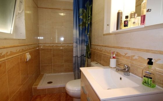 5 bedroom Villa in Torrevieja - RH59002 - Photo - Small - 21
