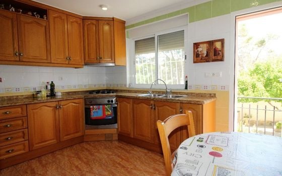 5 bedroom Villa in Torrevieja - RH59002 - Photo - Small - 9
