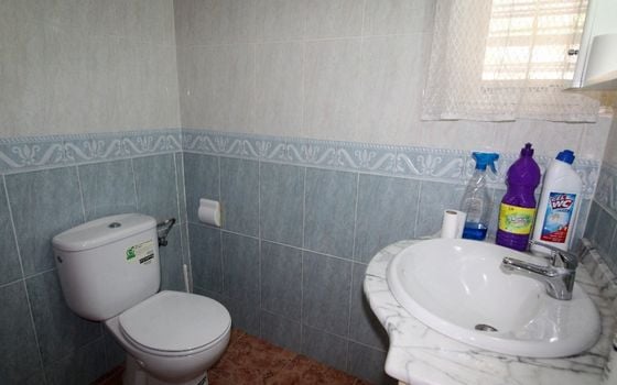 5 bedroom Villa in Torrevieja - RH59002 - Photo - Small - 23