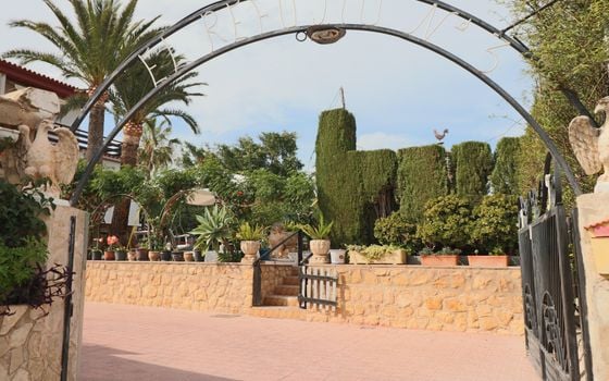 6 bedroom Villa in La Nucia - CPP60035 - Photo - Small - 32