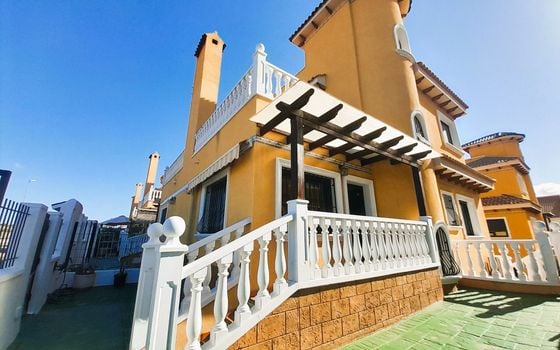 2 bedroom Townhouse in Ciudad Quesada - IHS60259 - Photo - 1
