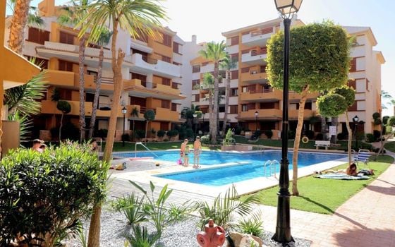 Appartement de 2 chambres à Punta Prima - LR61675 - Photo - 1