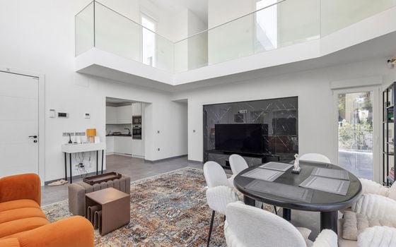 6 bedroom Villa in Los Balcones - LR61679 - Photo - Small - 8