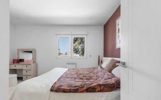 6 bedroom Villa in Los Balcones - LR61679 - Photo - Small - 16