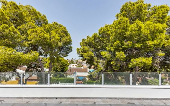 6 bedroom Villa in Los Balcones - LR61679 - Photo - Small - 27