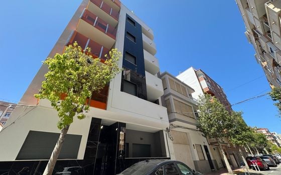 2 bedroom Penthouse in Torrevieja - AG97074 - Photo - 1
