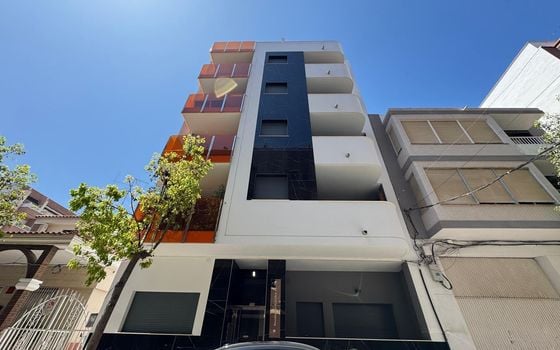 2 bedroom Penthouse in Torrevieja - AG97074 - Photo - 2
