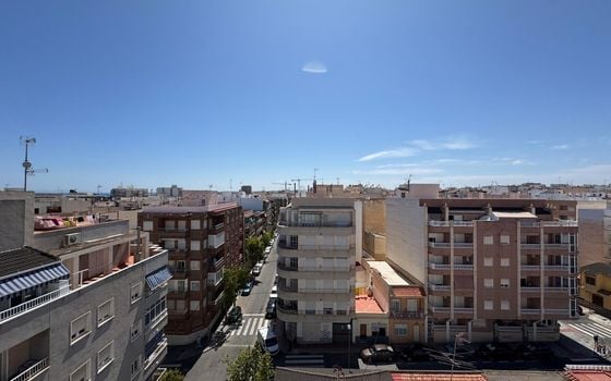 2 bedroom Penthouse in Torrevieja - AG97074 - Photo - Small - 37