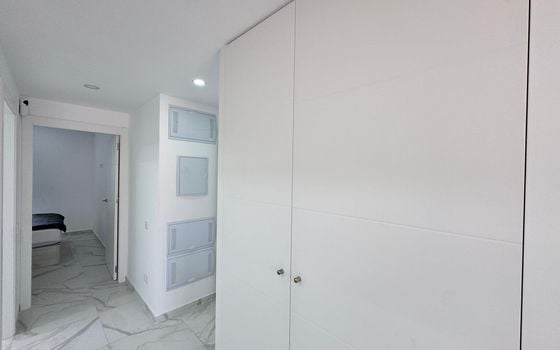 2 bedroom Penthouse in Torrevieja - AG97074 - Photo - Small - 11