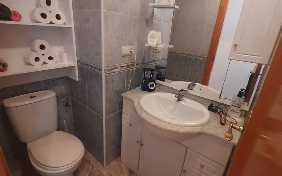 2 Schlafzimmer Appartement in Torrevieja - TT62748 - Foto - Small - 9