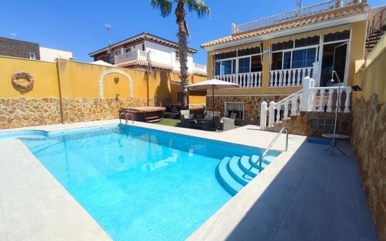 6 bedroom Villa in Torrevieja - SHL63096 - Photo - 1