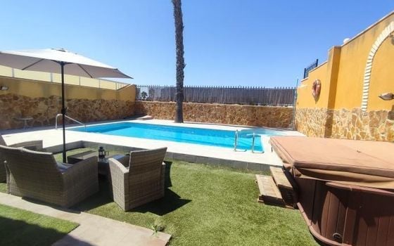 6 bedroom Villa in Torrevieja - SHL63096 - Photo - 3