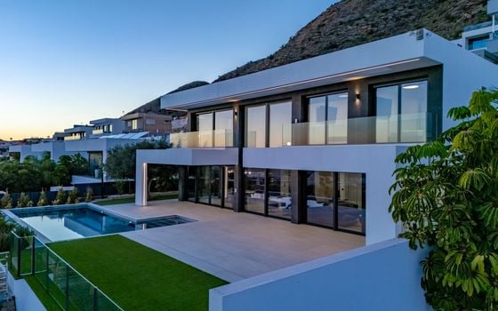 7 bedroom Villa in Finestrat - SSL19889 - Photo - Small - 79