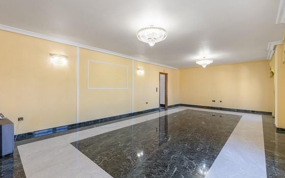 5 bedroom Villa in Torrevieja - GVS64867 - Photo - Small - 9