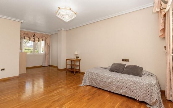 5 bedroom Villa in Torrevieja - GVS64867 - Photo - Small - 23