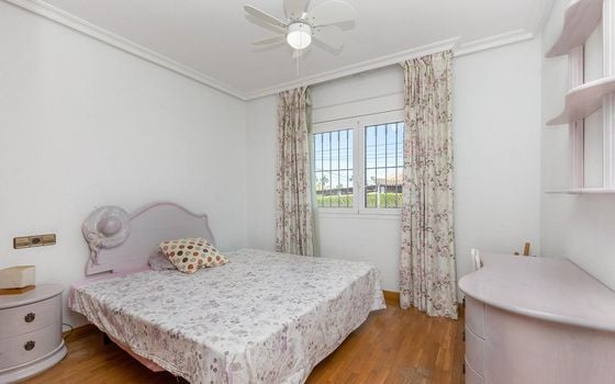 5 bedroom Villa in Torrevieja - GVS64867 - Photo - Small - 18