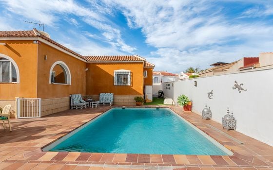 4 bedroom Villa in Ciudad Quesada - CBB142082 - Photo - 2