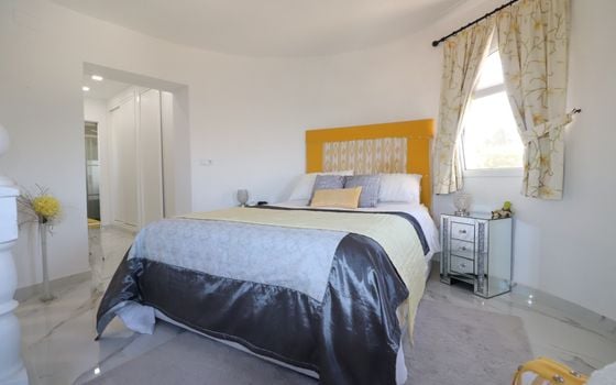 5 bedroom Villa in Algorfa - VRE69039 - Photo - Small - 26