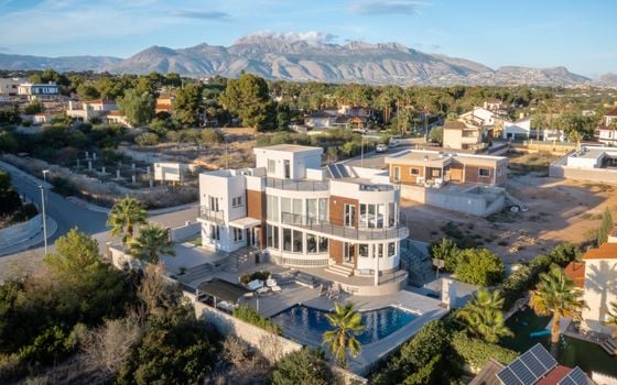 7 bedroom Villa in Alfaz del Pi - CGN69345 - Photo - Small - 25