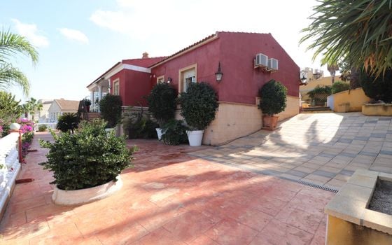 3 bedroom Villa in Algorfa - VRE69849 - Photo - Small - 35