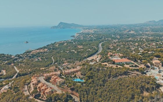 5 bedroom Villa in Altea Hills - LR70075 - Photo - Small - 47